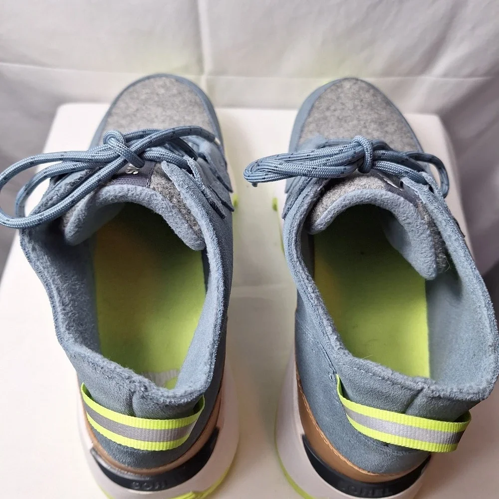 SOREL Kinetic Impact Caribou Waterproof Boot Women Sz 9.5 Blue Grey Lime Outsole